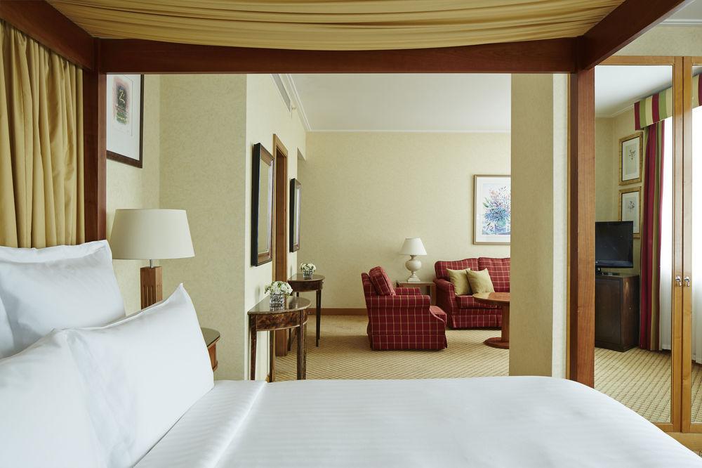 Delta By Marriott Hotel 4*